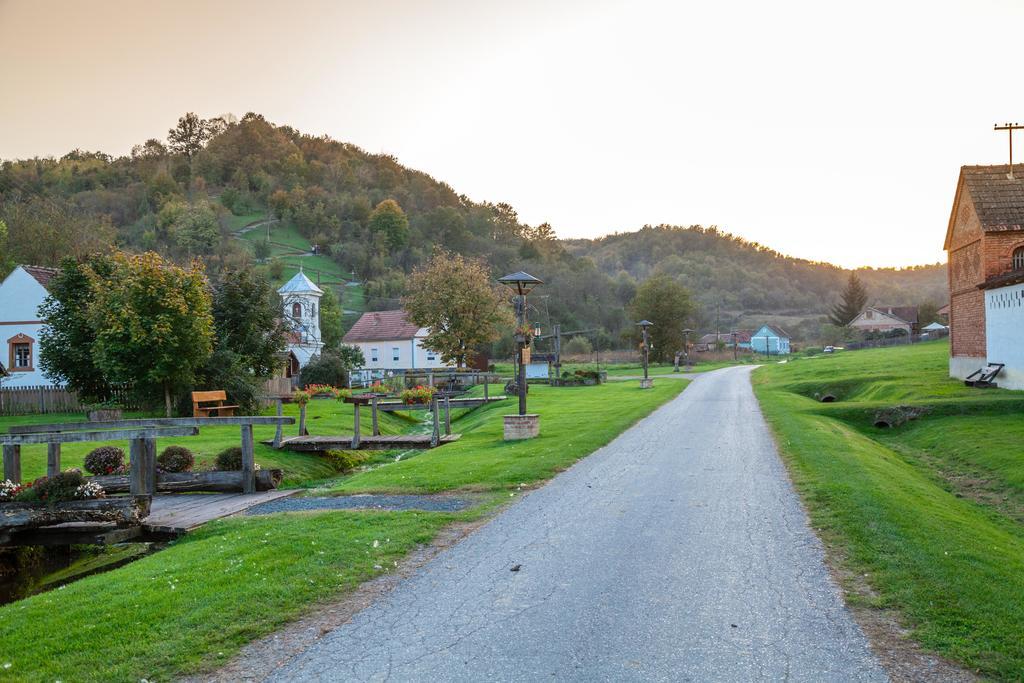 Country House "Stricev Grunt" Stara Kapela Guest House Exterior foto